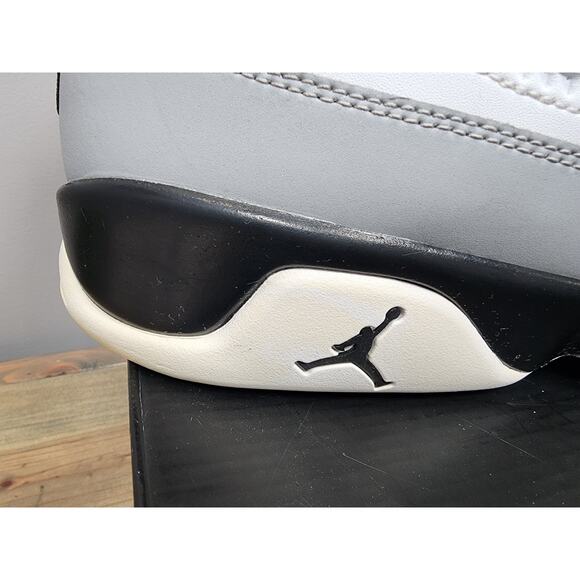 Nike Air Jordan 9 Retro Barons 2014 Men’s Size 11 White Black 302370-106 main image 6